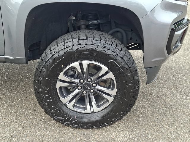 Used 2022 Chevrolet Colorado Z71 AWD/4WD image 8