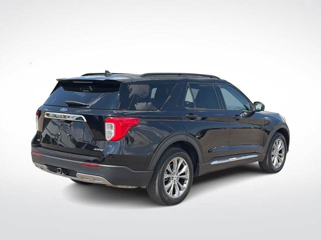 Certified 2023 Ford Explorer XLT w/ Equipment Group 202A AWD/4WD image 8