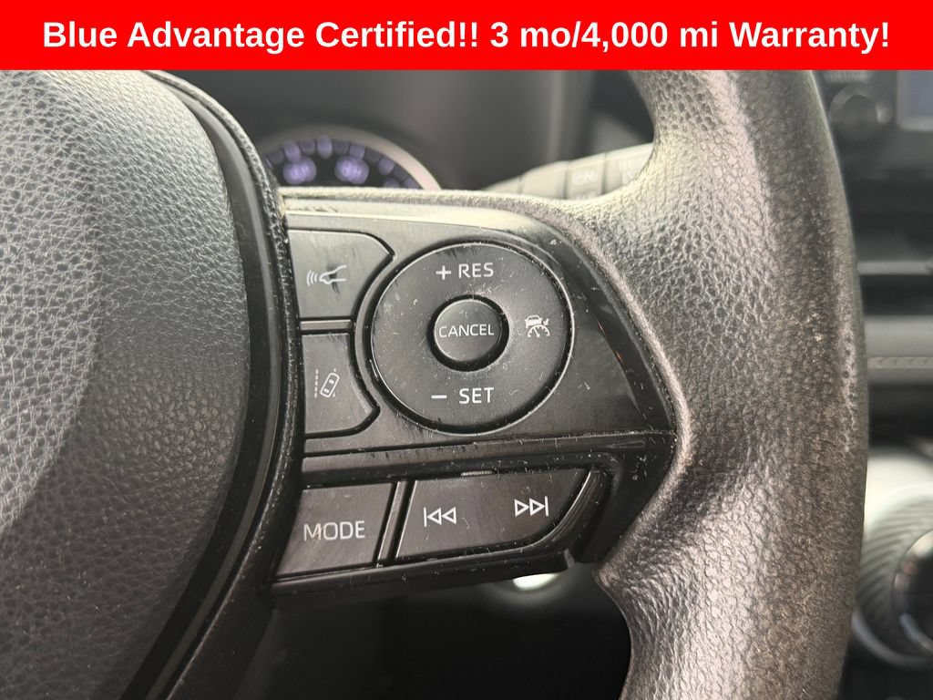 Used 2019 Toyota RAV4 XLE AWD/4WD image 18
