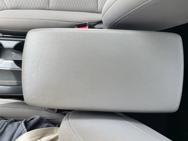 Used 2020 Hyundai Elantra SE FWD image 30