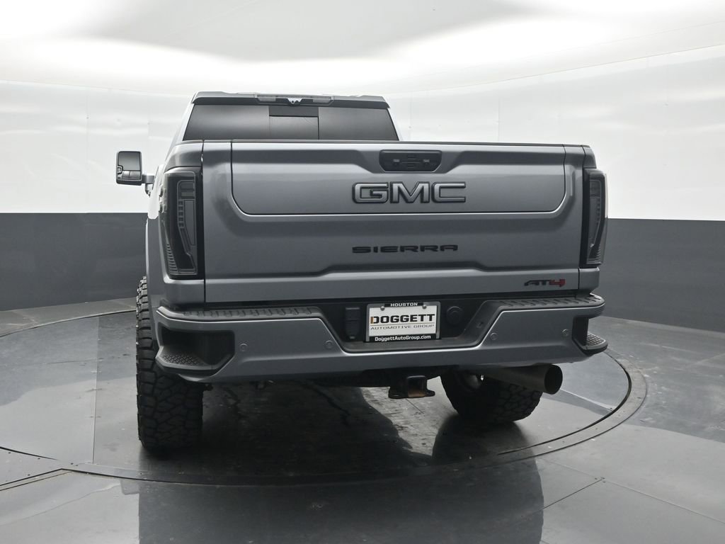Used 2024 GMC Sierra 2500 AT4 w/ AT4 Premium Plus Package AWD/4WD image 17