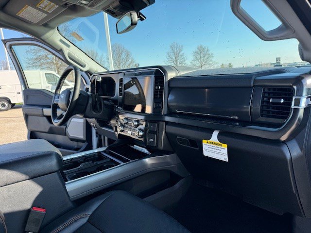 Certified 2025 Ford F250 Lariat AWD/4WD image 35