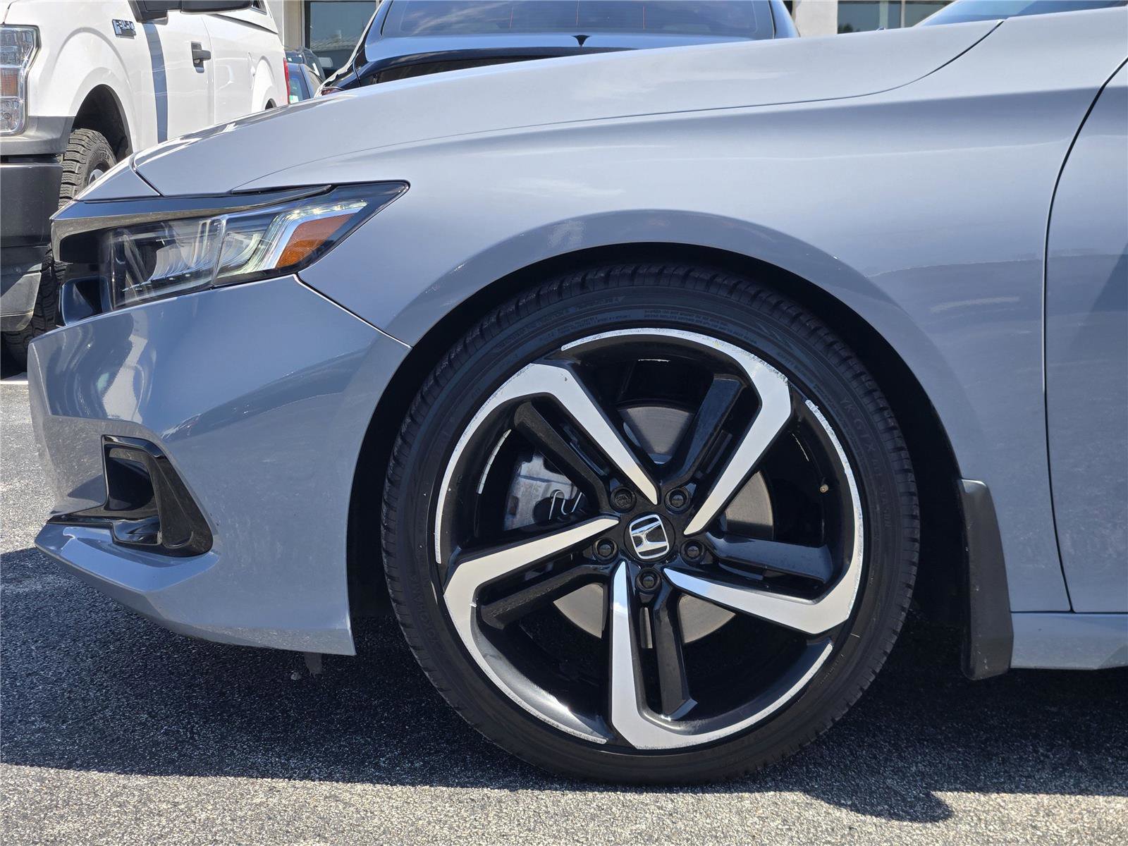 Used 2022 Honda Accord Sport image 9