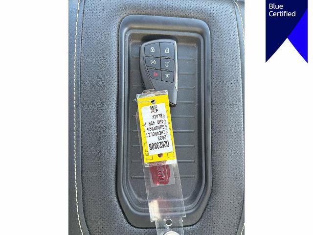 Used 2023 Chevrolet Suburban Premier AWD/4WD image 15