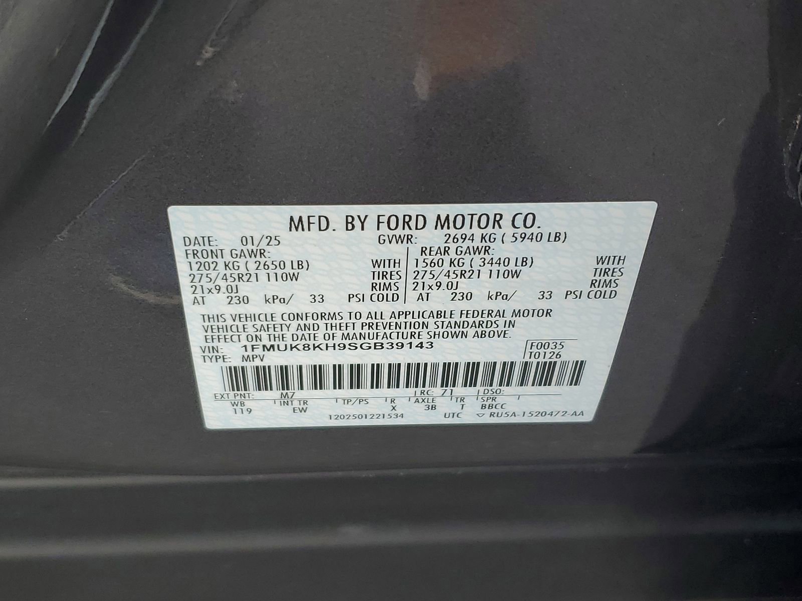 Certified 2025 Ford Explorer ST-Line w/ ST-Line Street Pack image 31