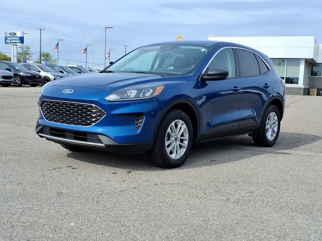 Certified 2022 Ford Escape SE w/ Convenience Package AWD/4WD image 3