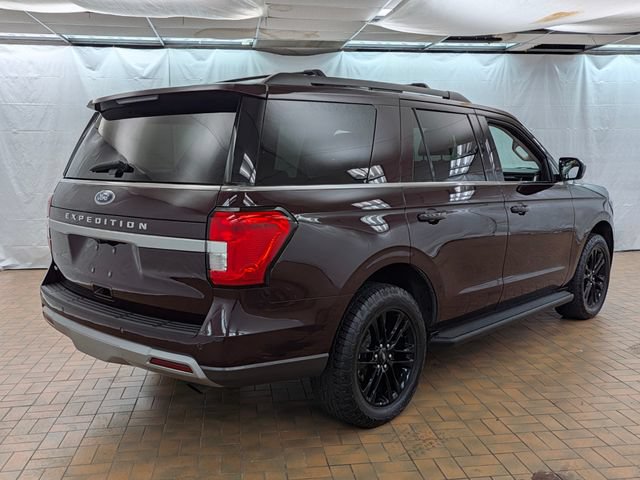 Certified 2024 Ford Expedition XLT AWD/4WD image 5