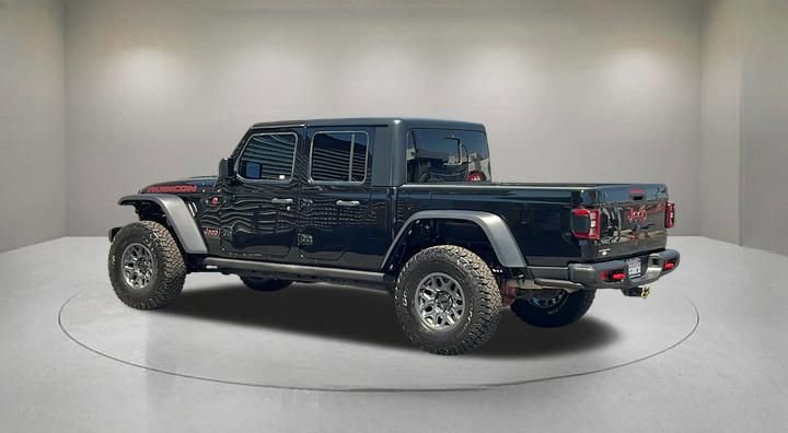 Used 2023 Jeep Gladiator Rubicon w/ LED Lighting Group AWD/4WD image 4