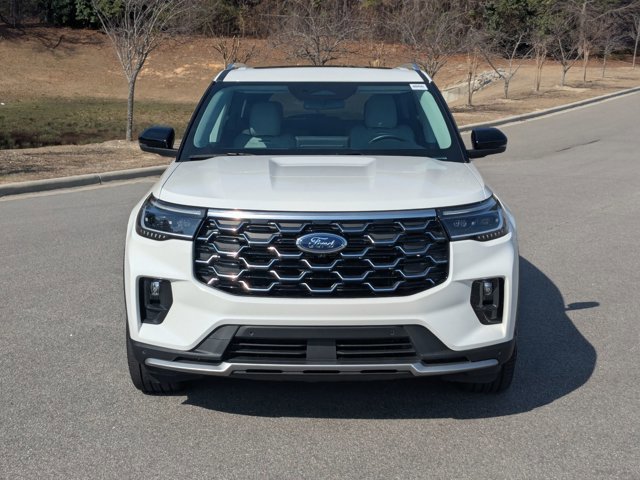 Certified 2025 Ford Explorer Platinum w/ Ultimate Package image 9
