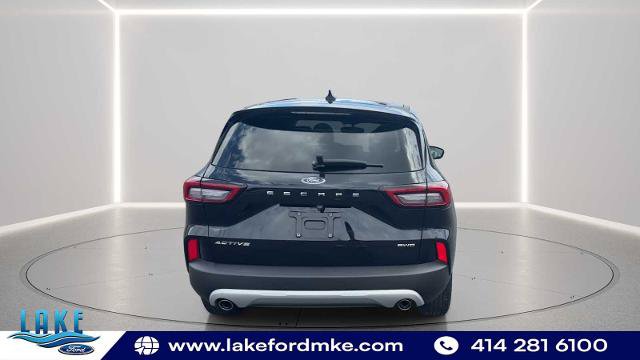 Certified 2023 Ford Escape Active AWD/4WD image 8