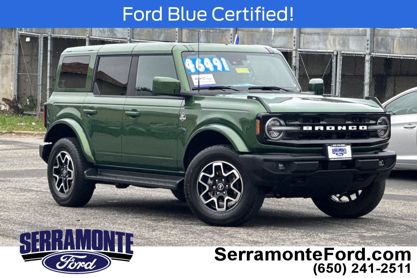 Certified 2025 Ford Bronco Outer Banks AWD/4WD image 2
