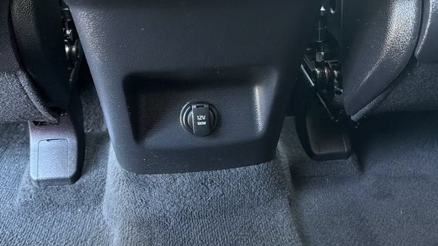 Used 2022 Kia Telluride S AWD/4WD image 19