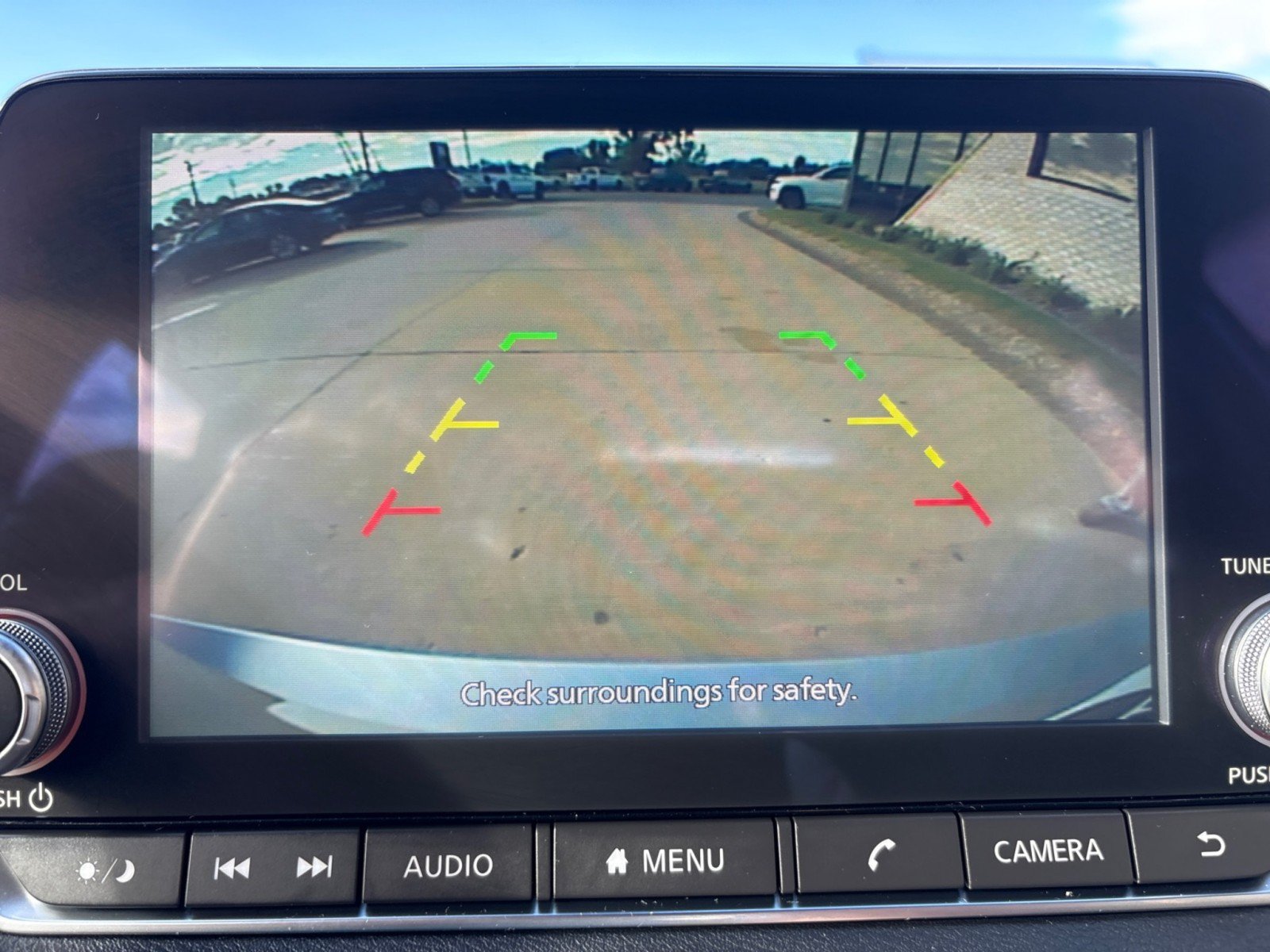 Used 2022 Nissan Sentra SV FWD image 20