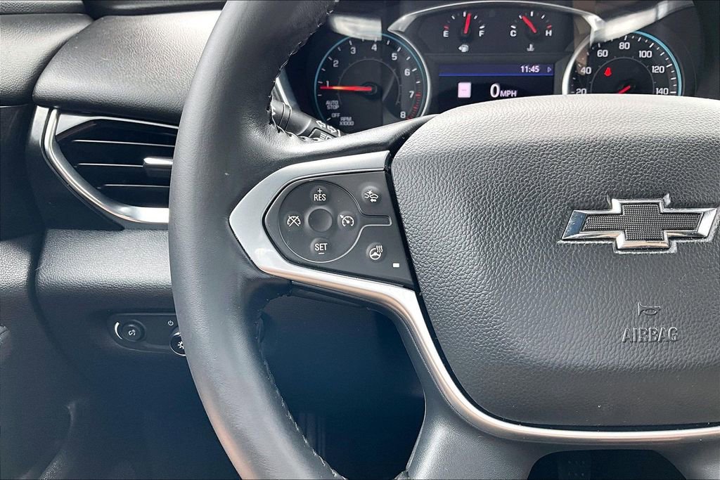 Used 2022 Chevrolet Traverse RS FWD image 18