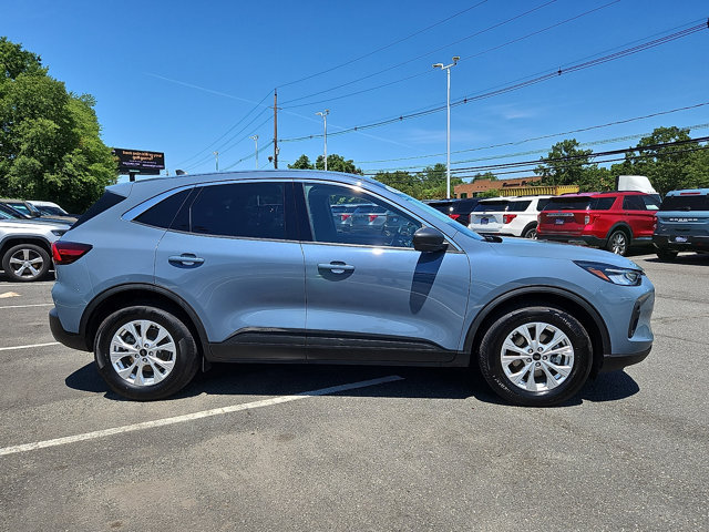 Certified 2023 Ford Escape Active AWD/4WD image 8