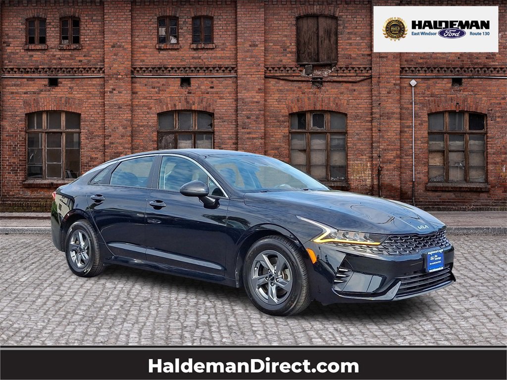 Used 2023 Kia K5 LXS image 6