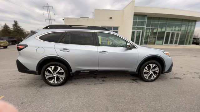 Used 2021 Subaru Outback Limited image 10