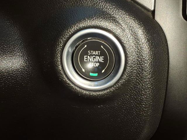 Used 2020 Chevrolet Silverado 1500 LT Trail Boss AWD/4WD image 18