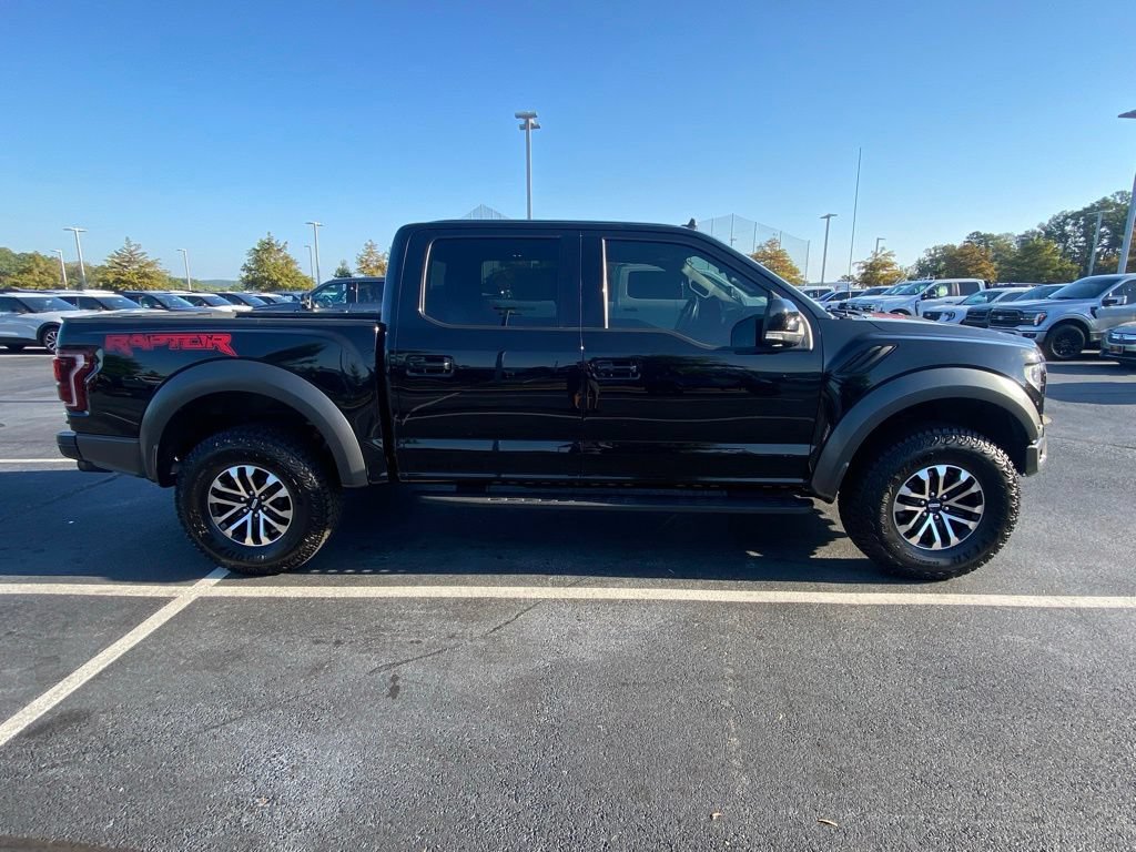Certified 2019 Ford F150 Raptor w/ Equipment Group 802A Luxury AWD/4WD image 8
