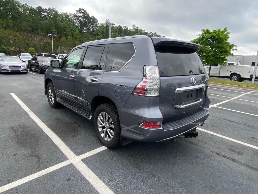 Used 2018 Lexus GX 460 Luxury AWD/4WD image 3
