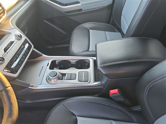 Certified 2022 Ford Explorer XLT w/ Equipment Group 202A image 21