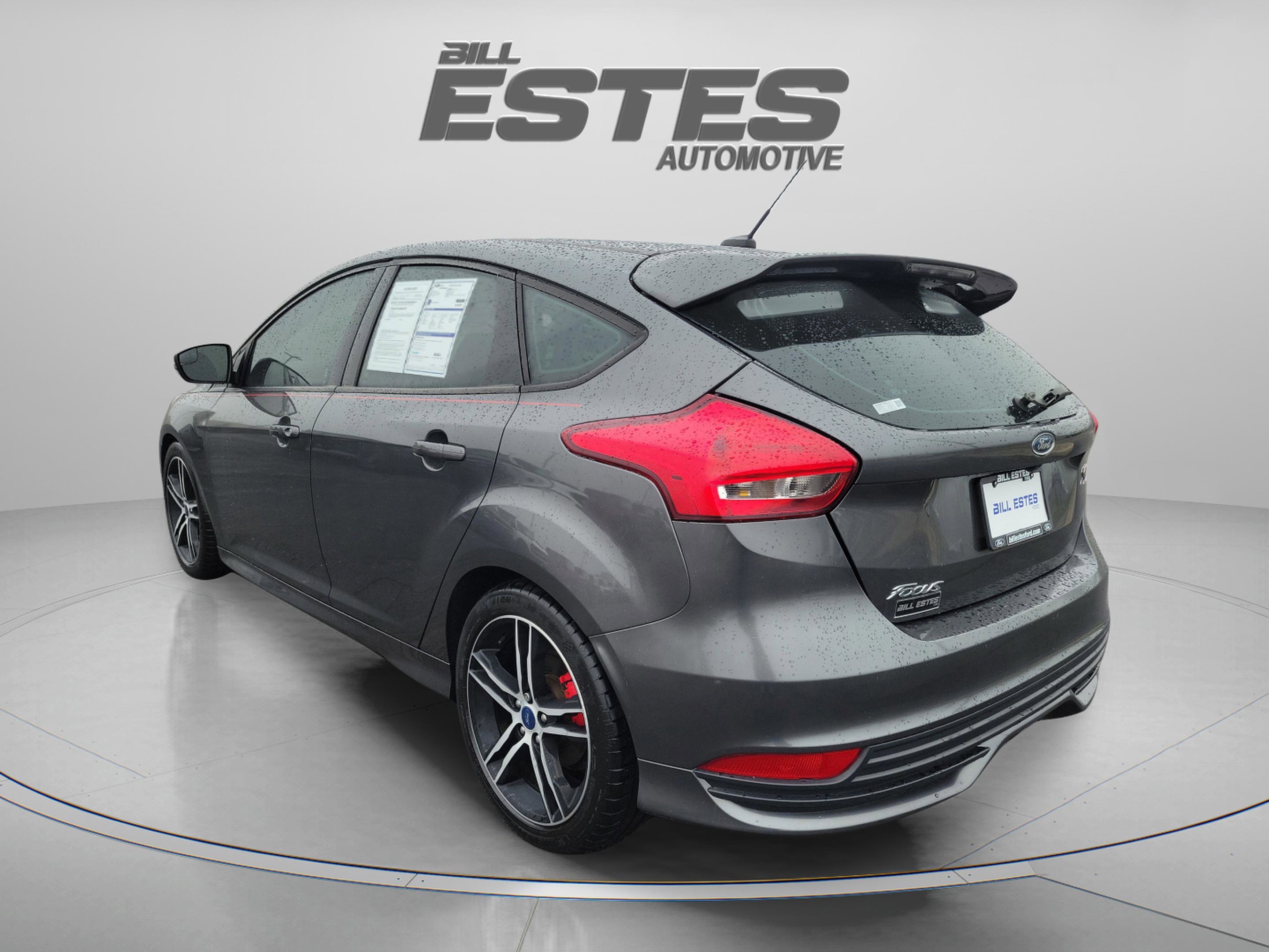 Certified 2018 Ford Focus ST image 2