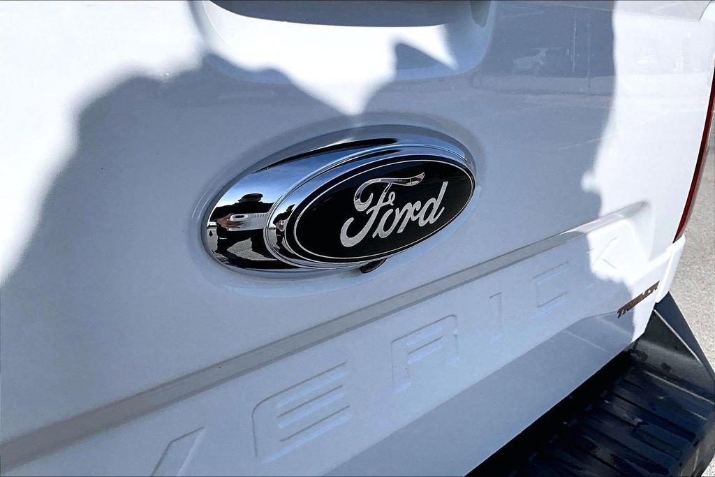 Certified 2024 Ford Maverick Tremor w/ Tremor Off-Road Package AWD/4WD image 30