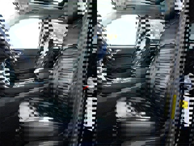 Certified 2024 Ford Edge SEL w/ Convenience Package image 16