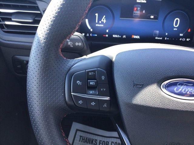 Certified 2025 Ford Escape ST-Line Elite w/ Class II Trailer Tow Package AWD/4WD image 13