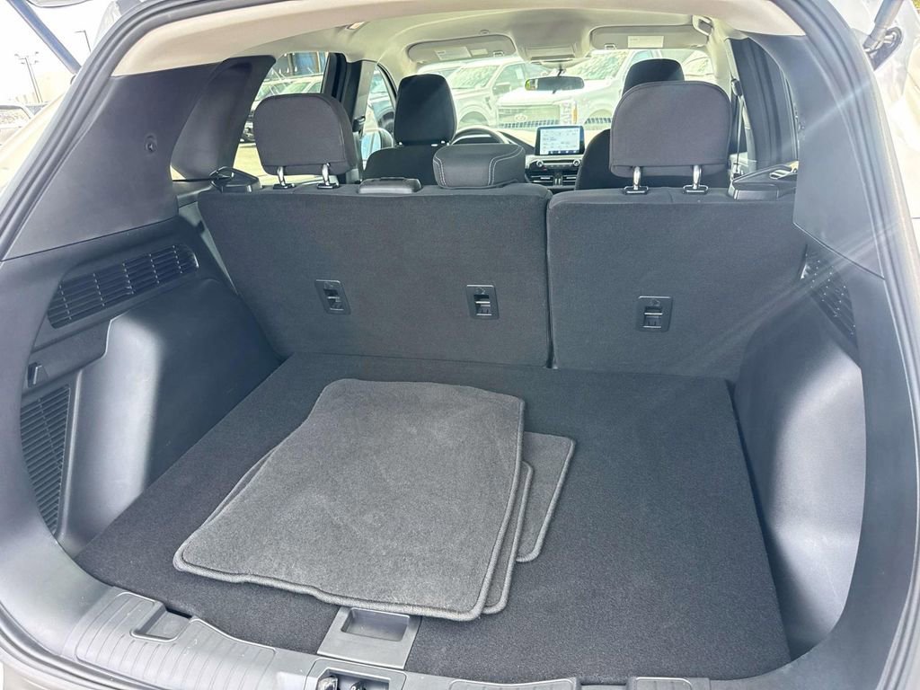 Certified 2025 Ford Escape Active image 8