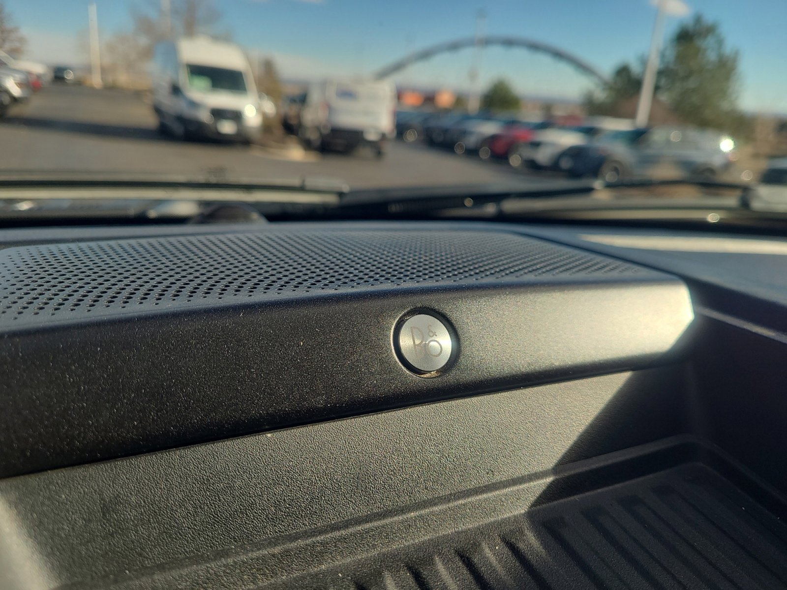 Certified 2020 Ford F150 Lariat w/ Equipment Group 502A Luxury image 27