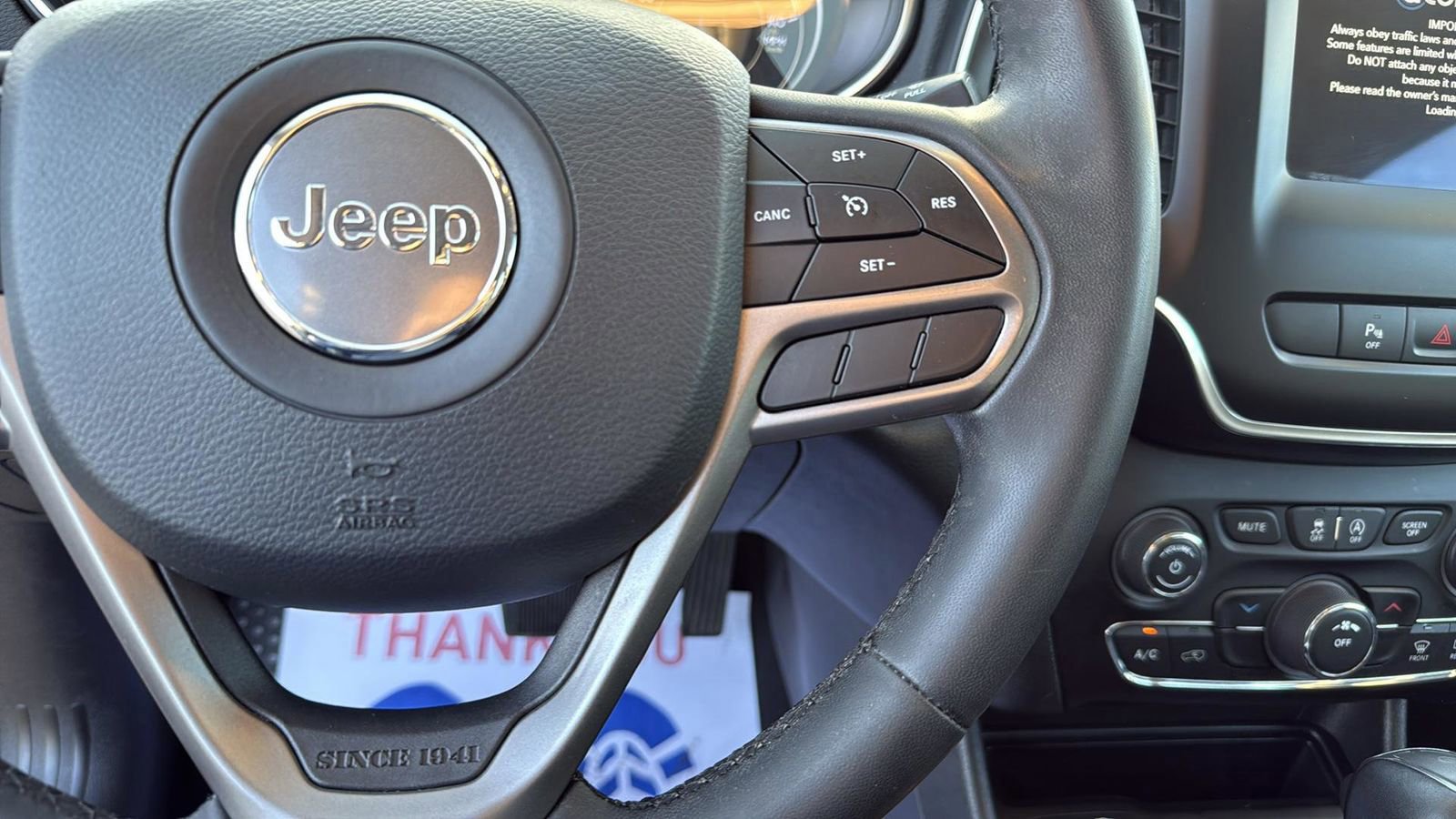 Used 2020 Jeep Cherokee Latitude Plus image 16