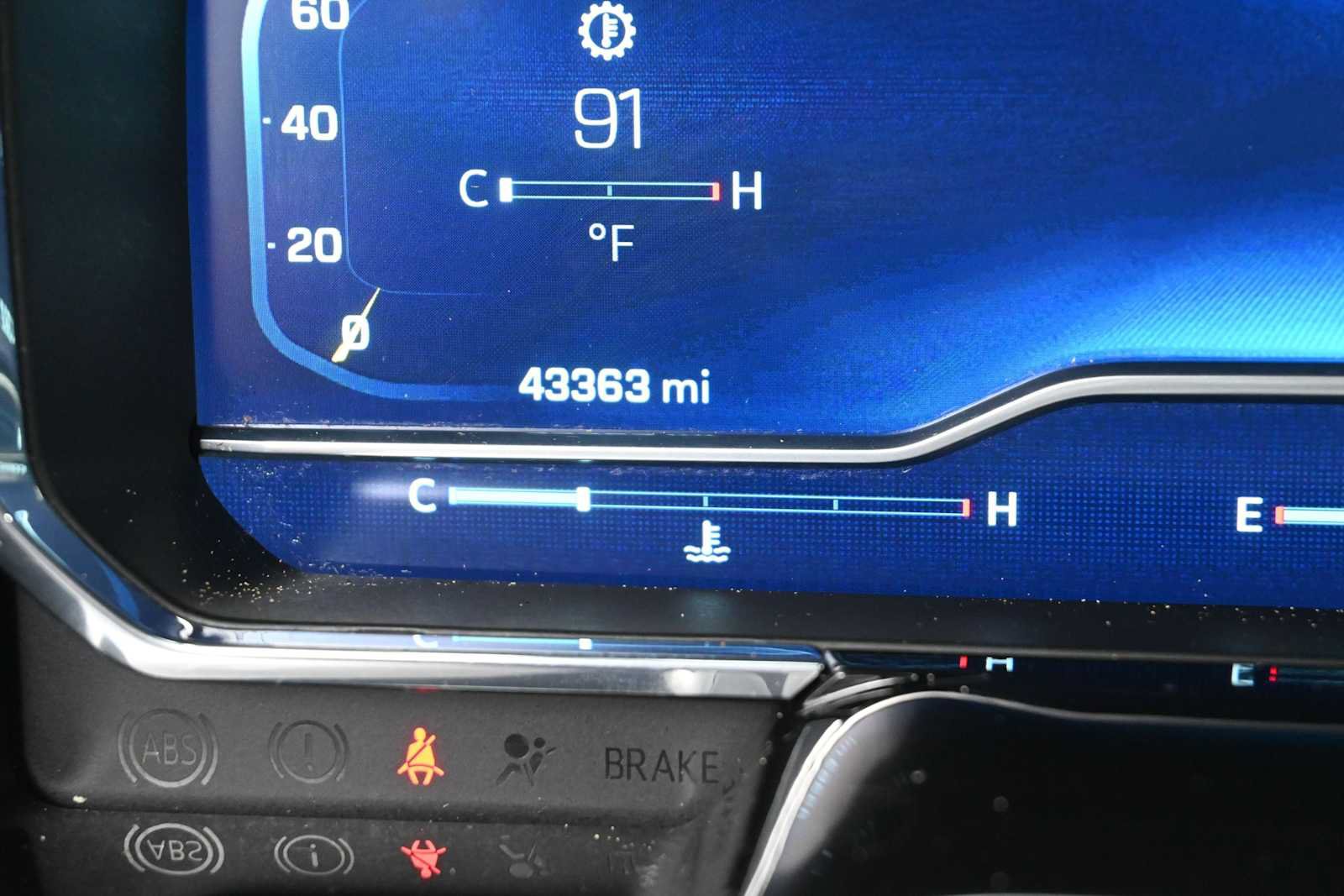 Used 2023 Chevrolet Silverado 1500 RST AWD/4WD image 32