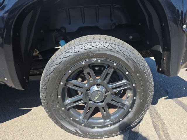 Used 2018 Toyota Tundra Limited w/ Limited Premium Package AWD/4WD image 12