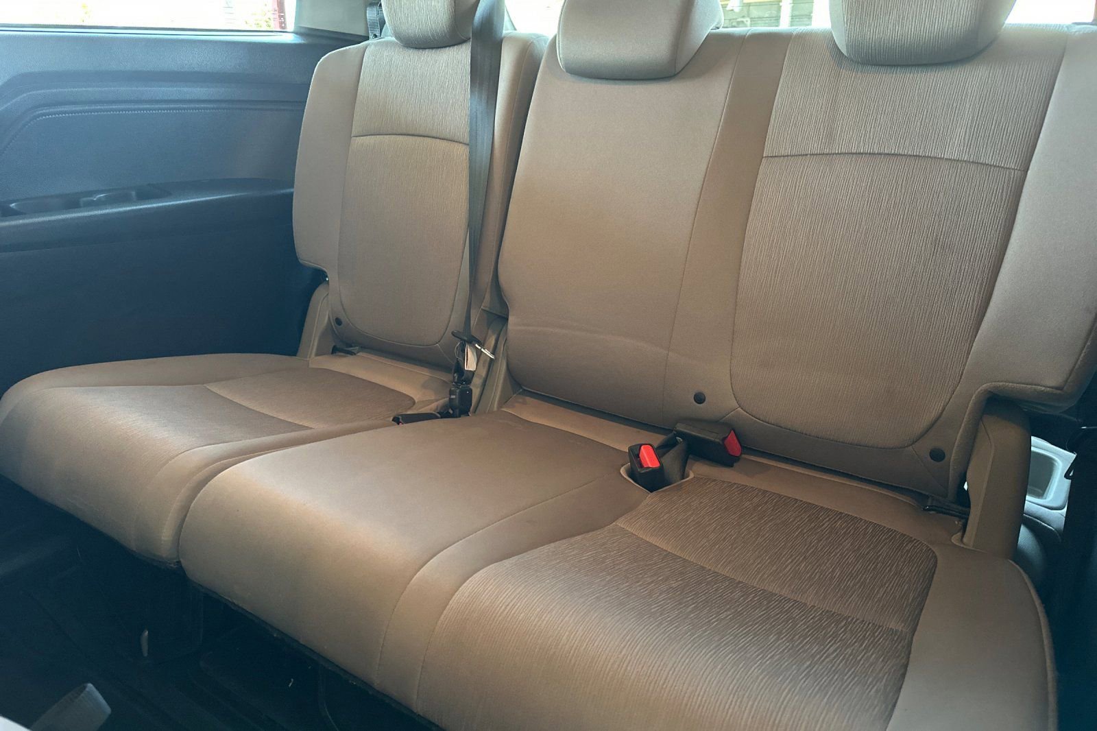 Used 2018 Honda Odyssey EX image 17