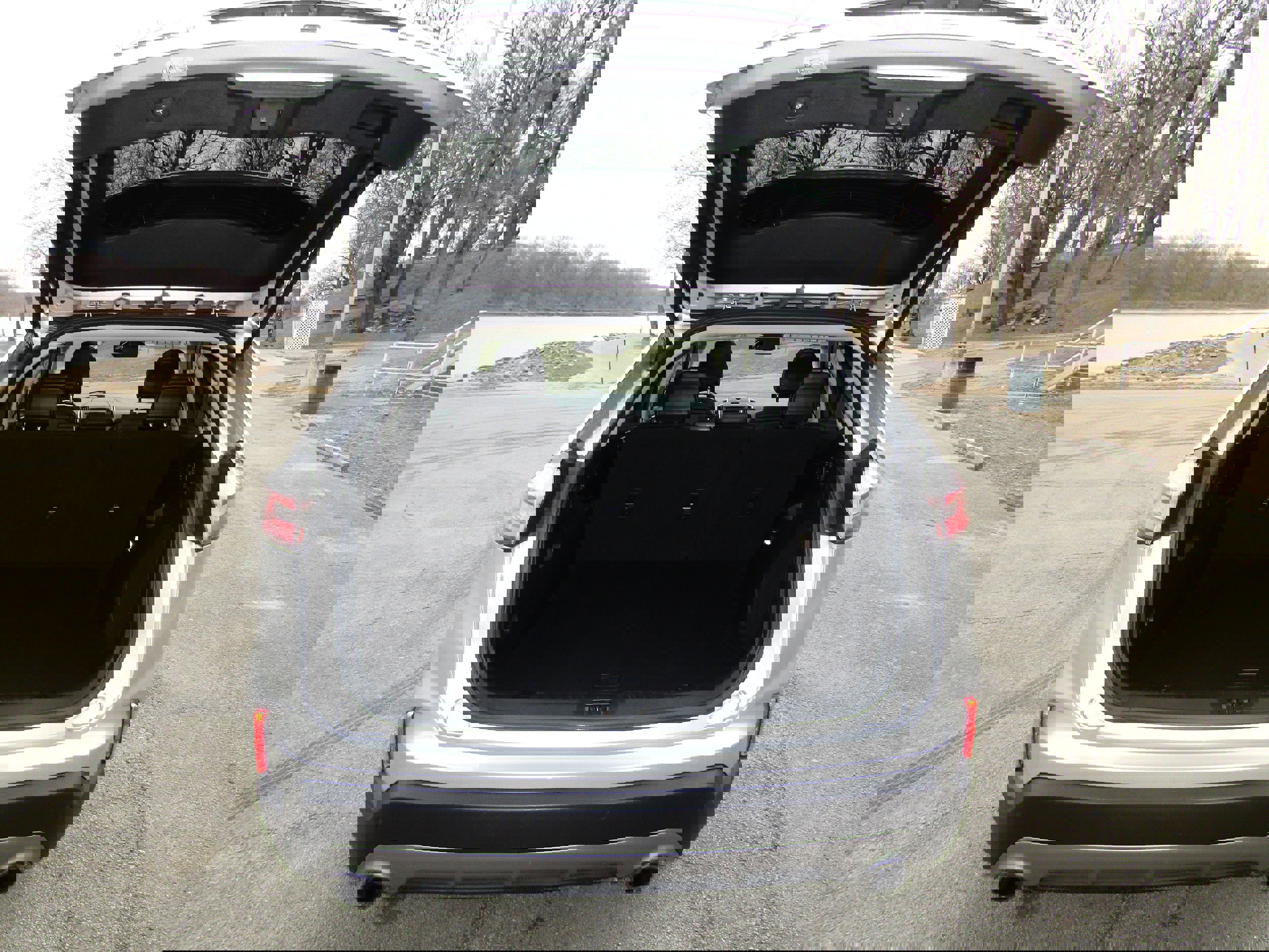 Certified 2019 Ford Edge Titanium w/ Equipment Group 301A image 18