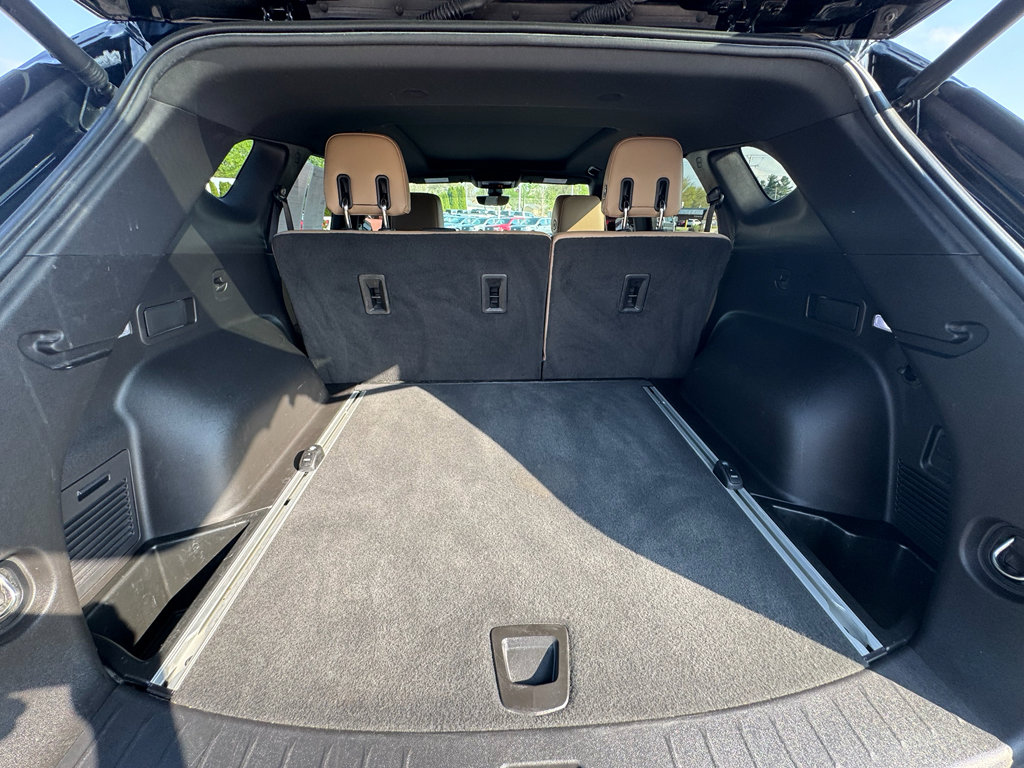 Used 2019 Chevrolet Blazer Premier w/ Sun and Wheels Package FWD image 19