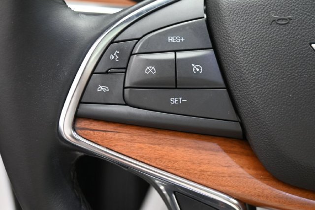 Used 2021 Cadillac XT5 Premium Luxury AWD/4WD image 12
