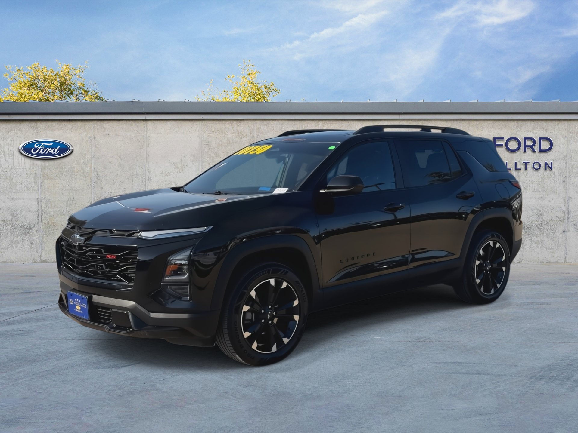 Used 2025 Chevrolet Equinox RS FWD image 4