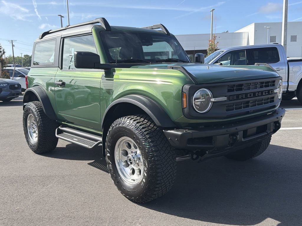 Certified 2023 Ford Bronco 2-Door w/ Sasquatch Package image 2