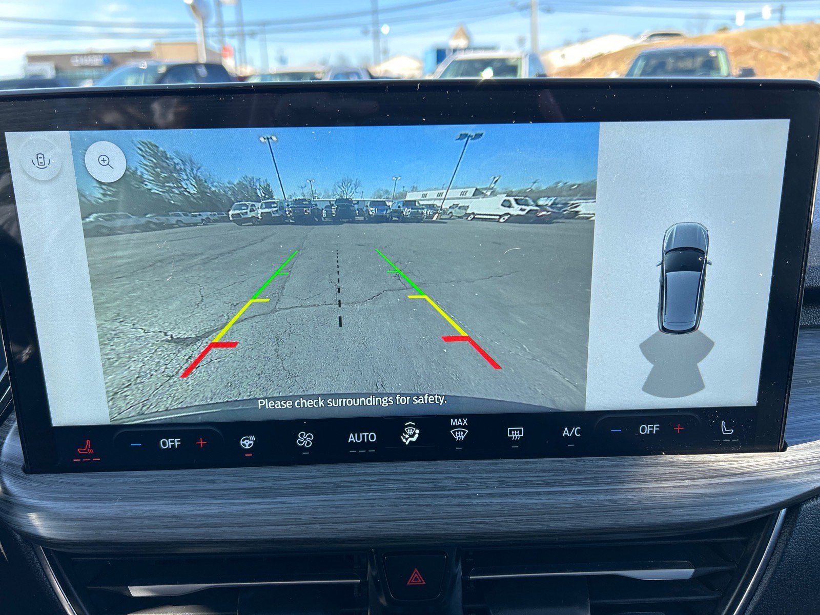 Certified 2025 Ford Escape Platinum image 28