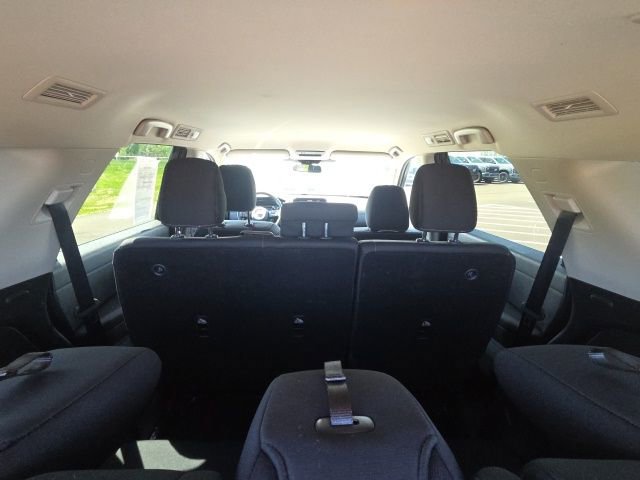 Used 2025 Nissan Pathfinder SV FWD image 12