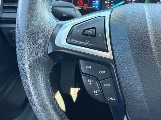 Certified 2018 Ford Fusion SE w/ Equipment Group 201A FWD image 18