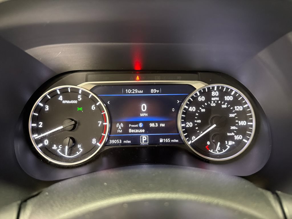 Used 2025 Nissan Sentra SR FWD image 23