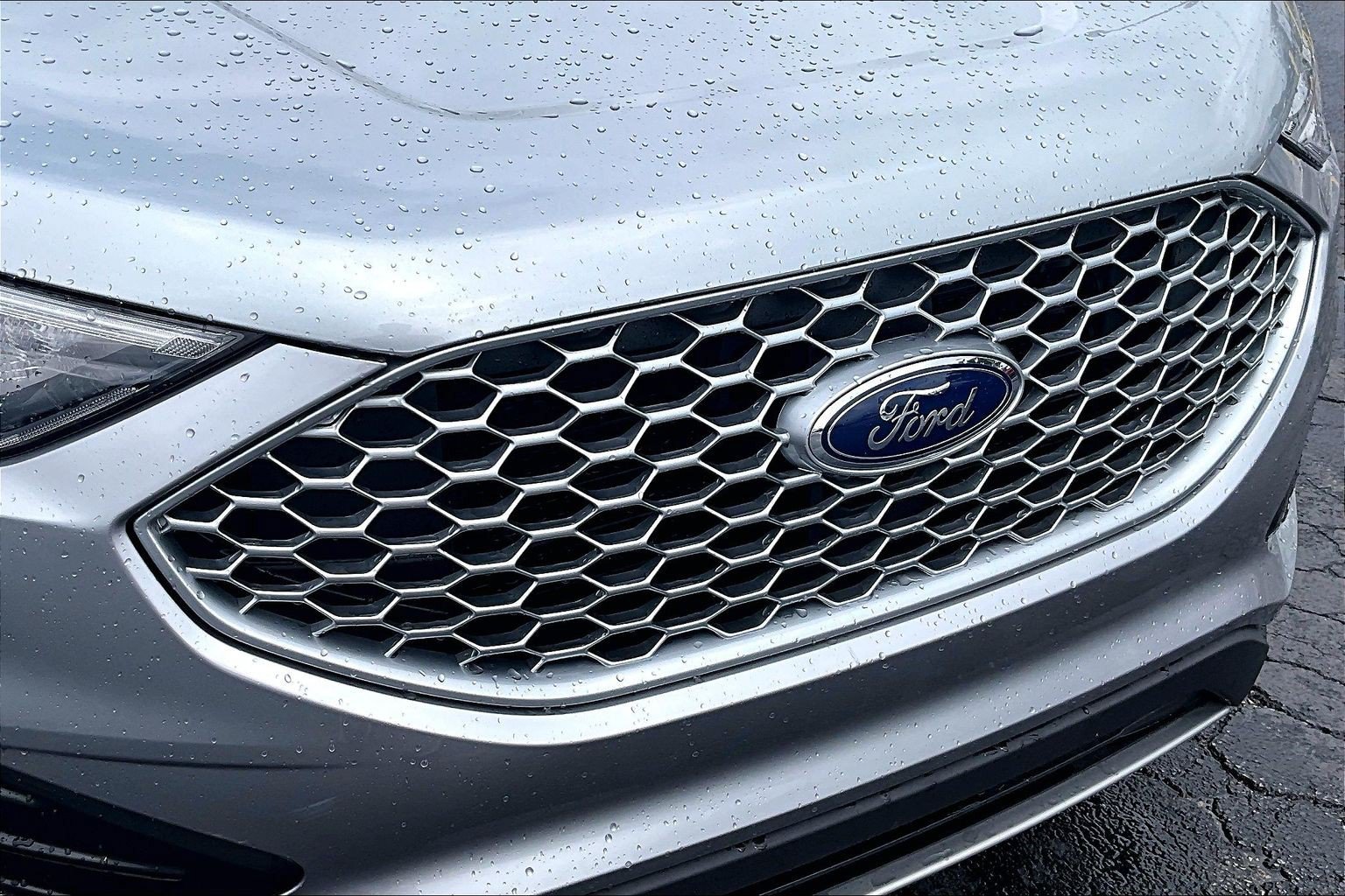 Certified 2024 Ford Edge SEL w/ Convenience Package AWD/4WD image 30