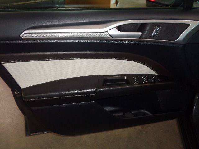 Certified 2020 Ford Fusion SE w/ Equipment Group 151A FWD image 6