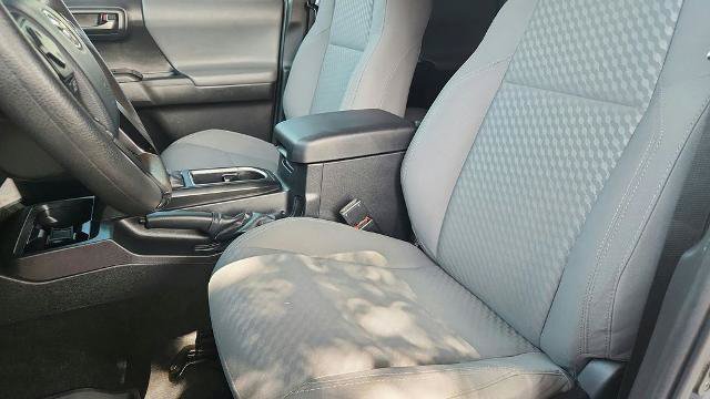 Used 2023 Toyota Tacoma SR AWD/4WD image 3