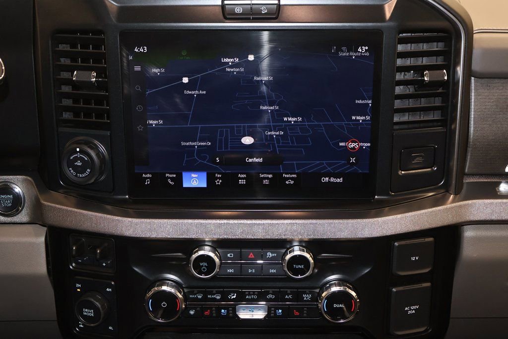 Certified 2026 Ford F350 Platinum w/ Platinum Plus Package image 33