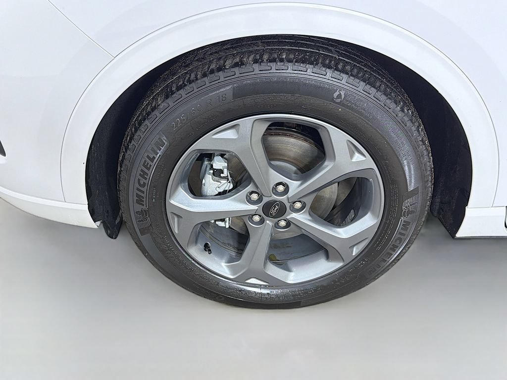 Certified 2023 Ford Escape ST-Line w/ Equipment Group 301A FWD image 19