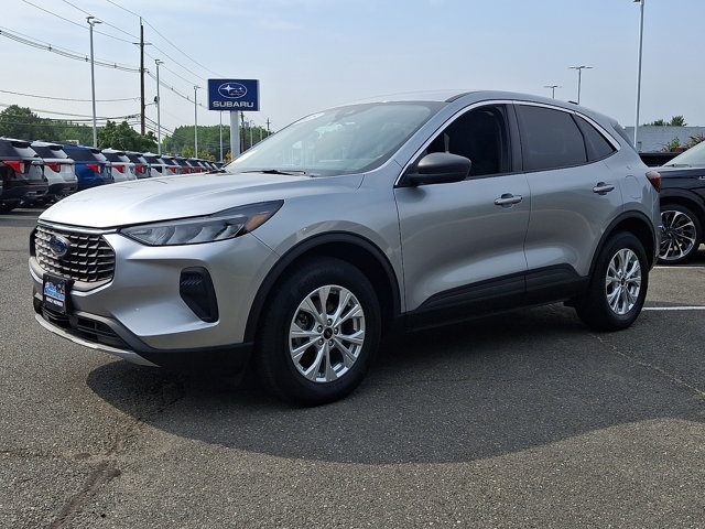 Certified 2023 Ford Escape Active w/ Tech Pack #1 AWD/4WD image 5